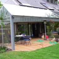 Terasenüberdach Bv Köln.jpg